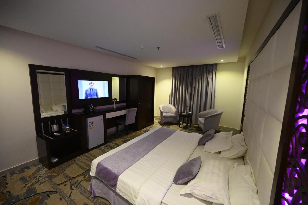 Aster Hotel Джеда Екстериор снимка