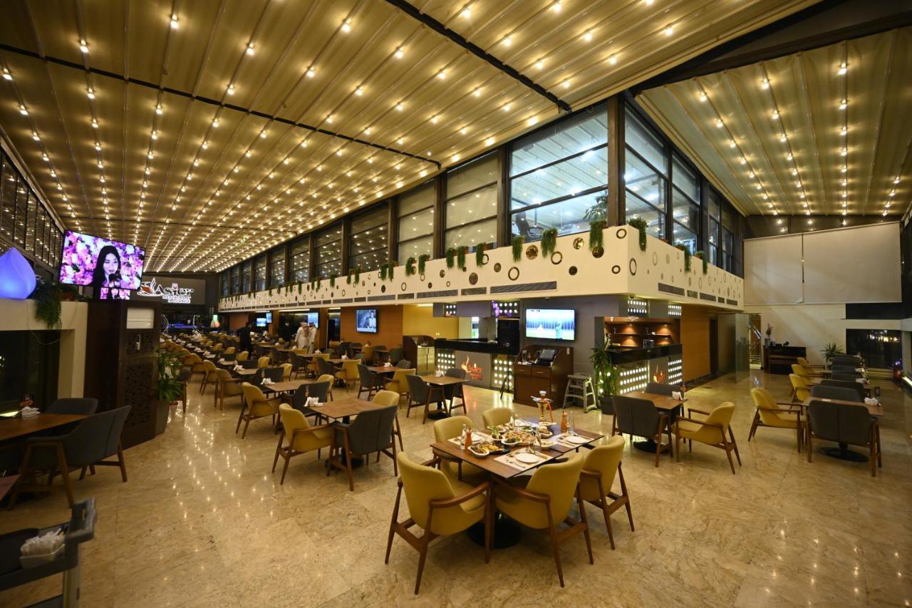 Aster Hotel Джеда Екстериор снимка